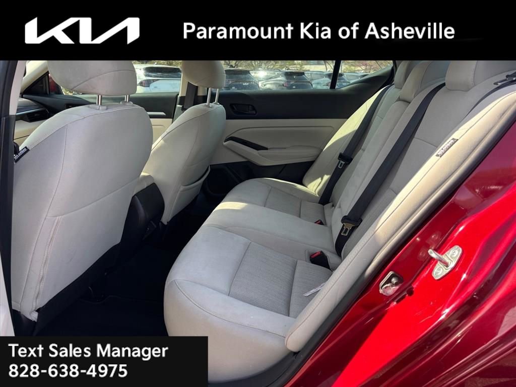 Used 2023 Nissan Altima 2.5 SV image 23