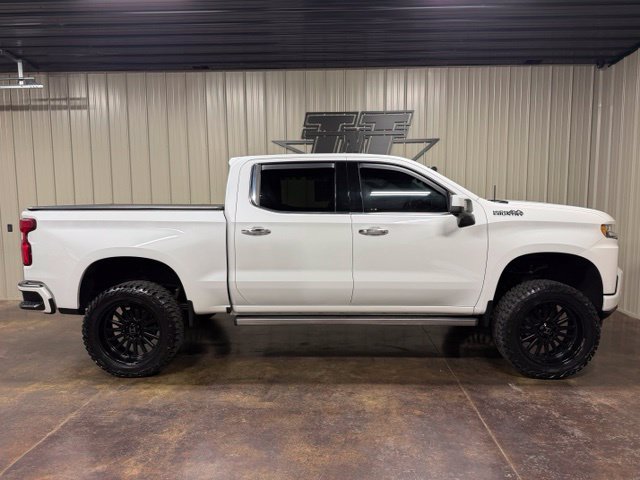 Used 2019 Chevrolet Silverado 1500 High Country w/ Technology Package AWD/4WD image 7
