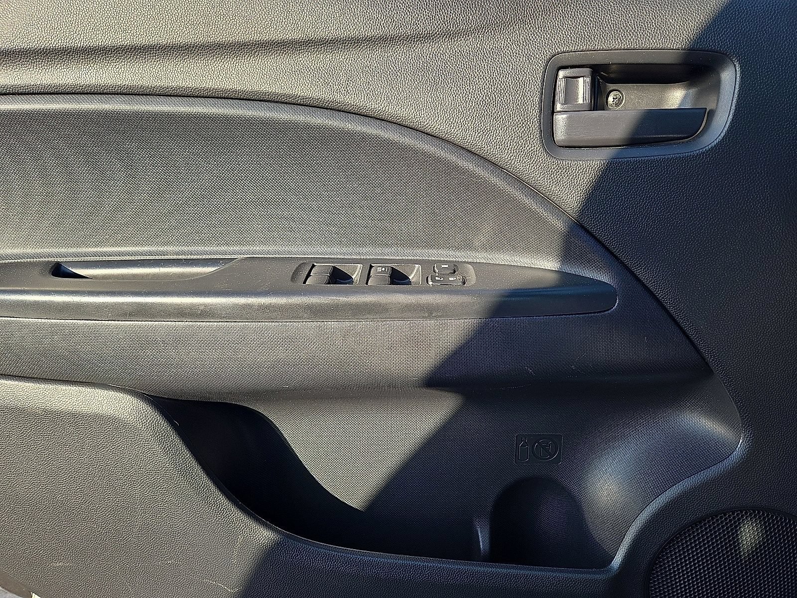 Used 2024 Mitsubishi Mirage ES FWD image 19