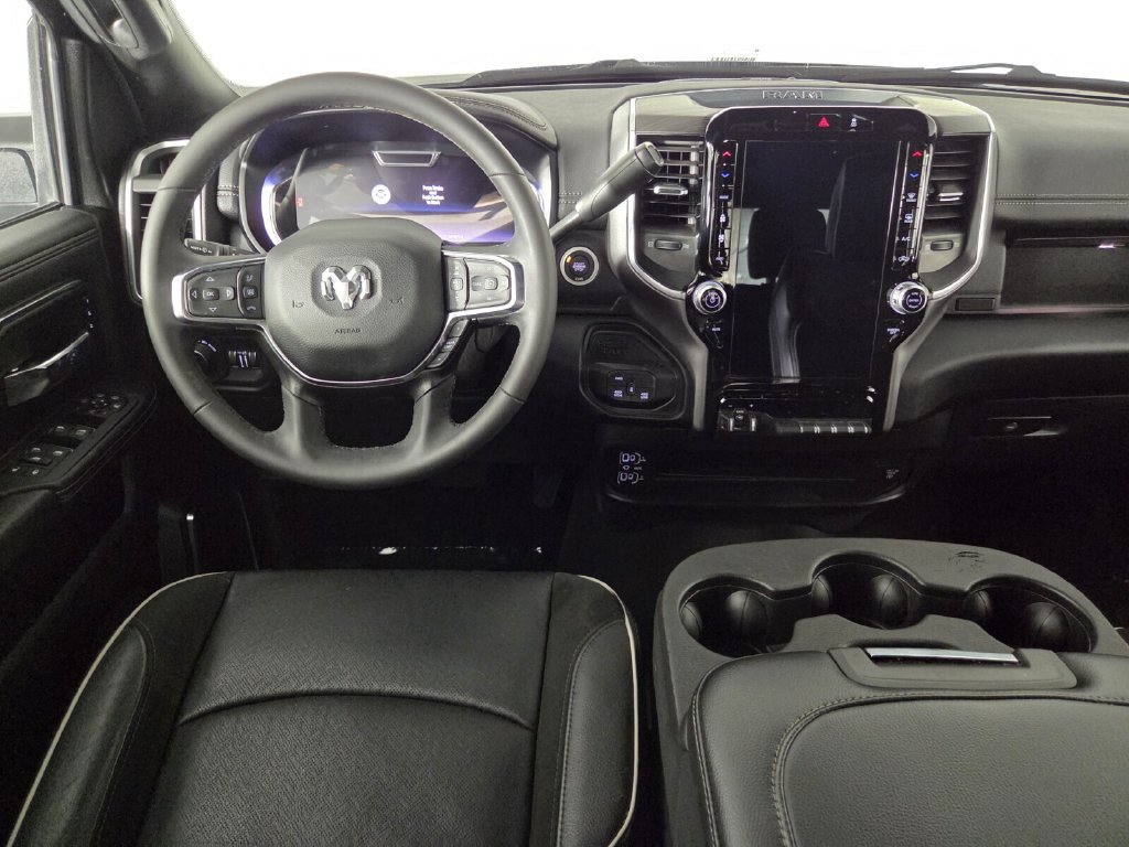 Used 2026 RAM 2500 Laramie AWD/4WD image 25