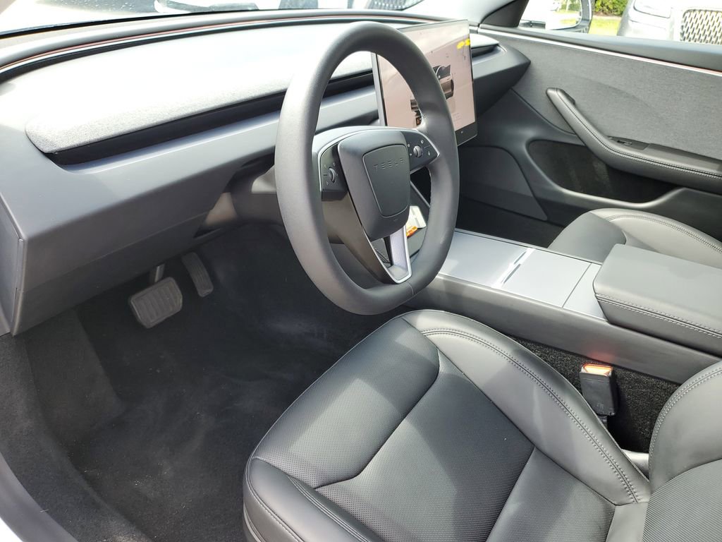 Used 2025 Tesla Model 3 Long Range image 18