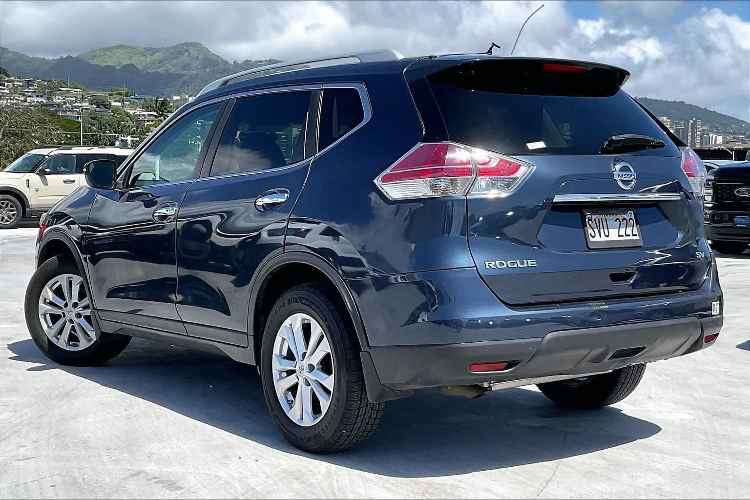 Used 2016 Nissan Rogue SV FWD image 4