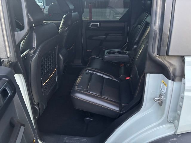 Used 2024 Ford Bronco Badlands image 24