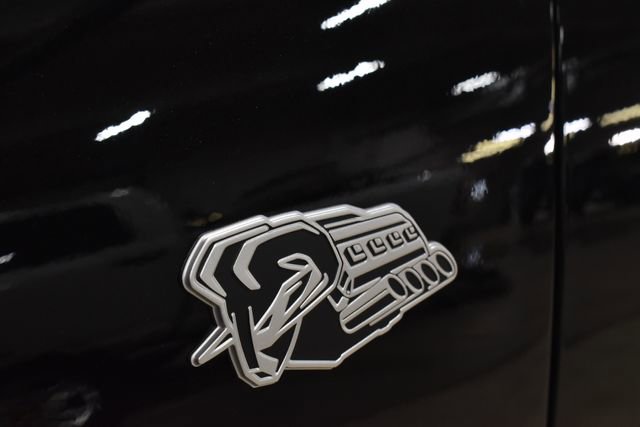 New 2026 RAM 1500 4x4 Crew Cab image 33