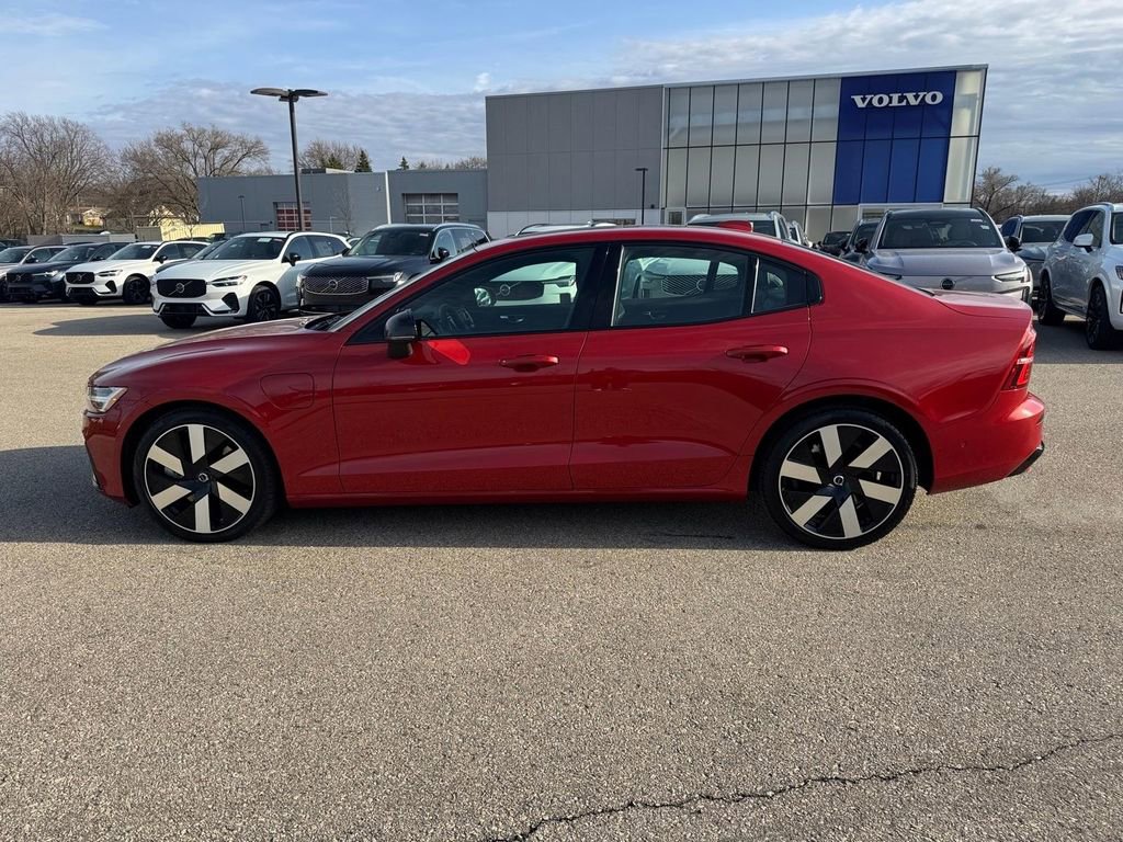 Certified 2023 Volvo S60 T8 Ultimate image 2