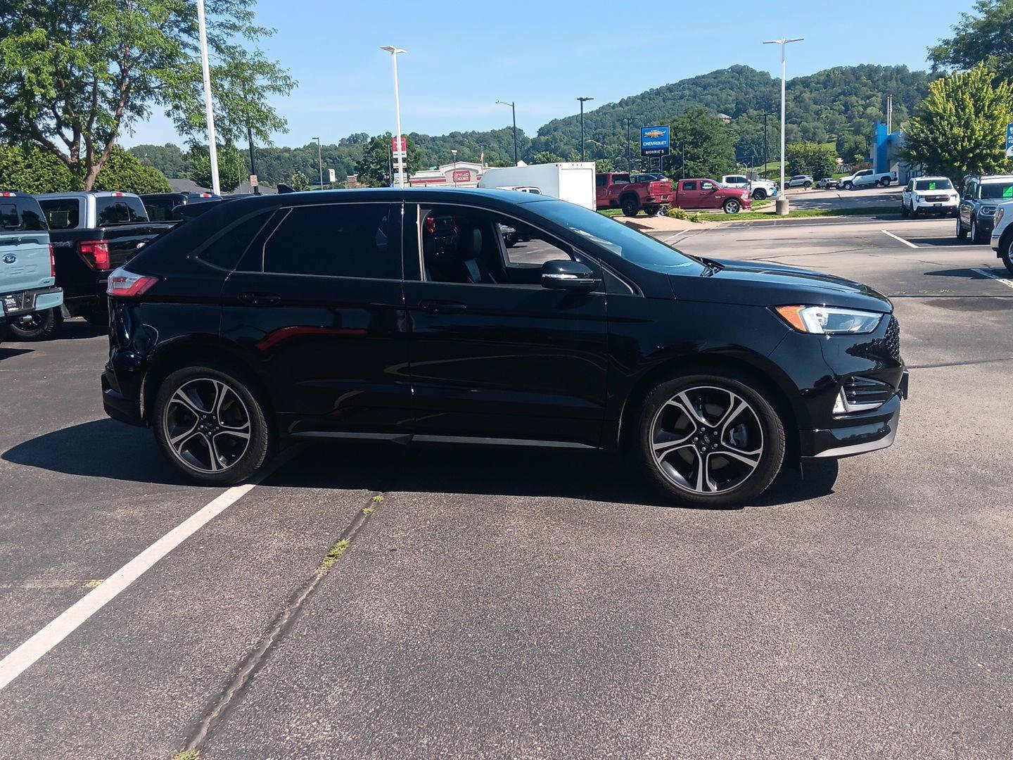 Used 2020 Ford Edge ST AWD/4WD image 2