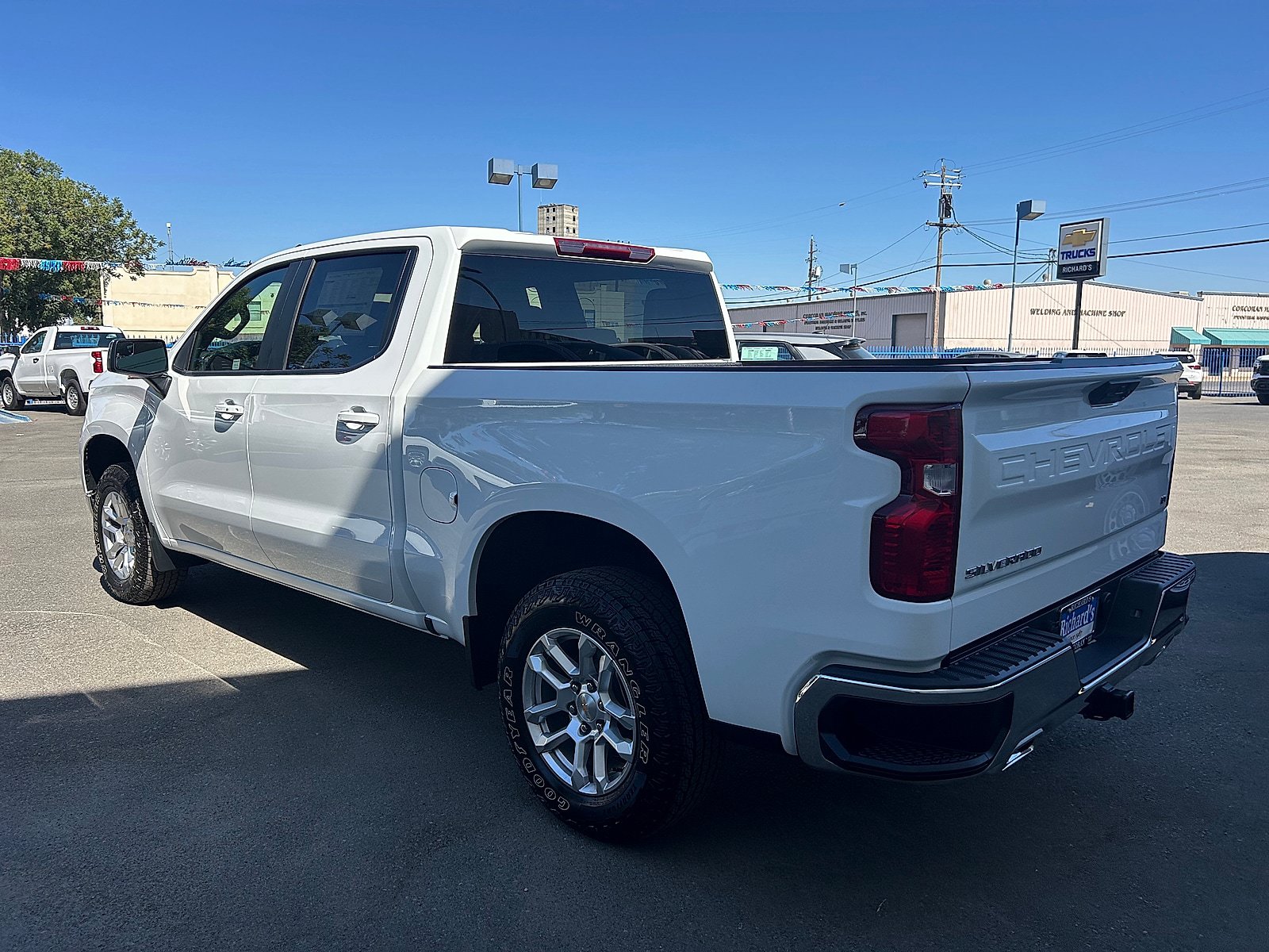 New 2026 Chevrolet Silverado 1500 LT AWD/4WD image 5