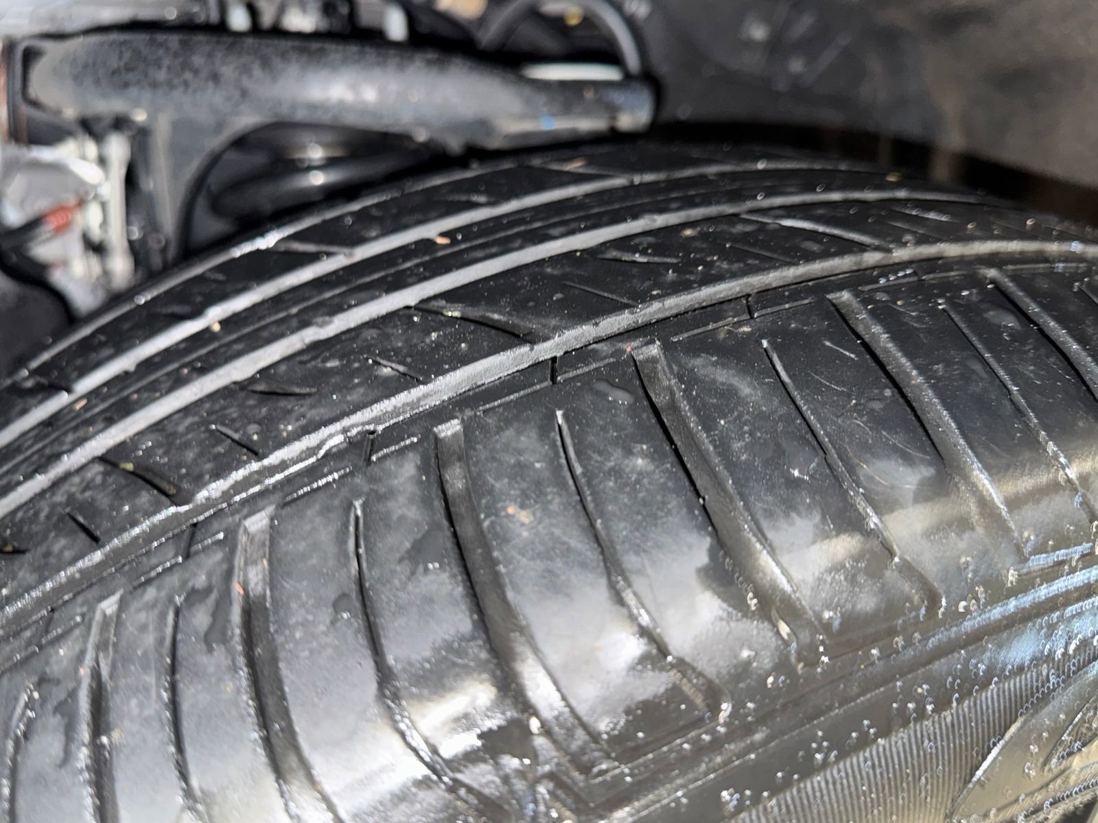 Used 2018 Lexus LX 570 4WD w/ Luxury Package image 14