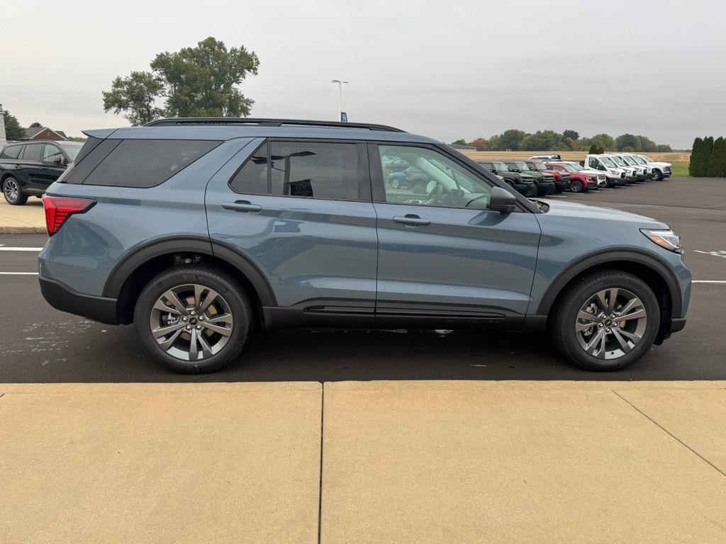 New 2026 Ford Explorer Active image 12