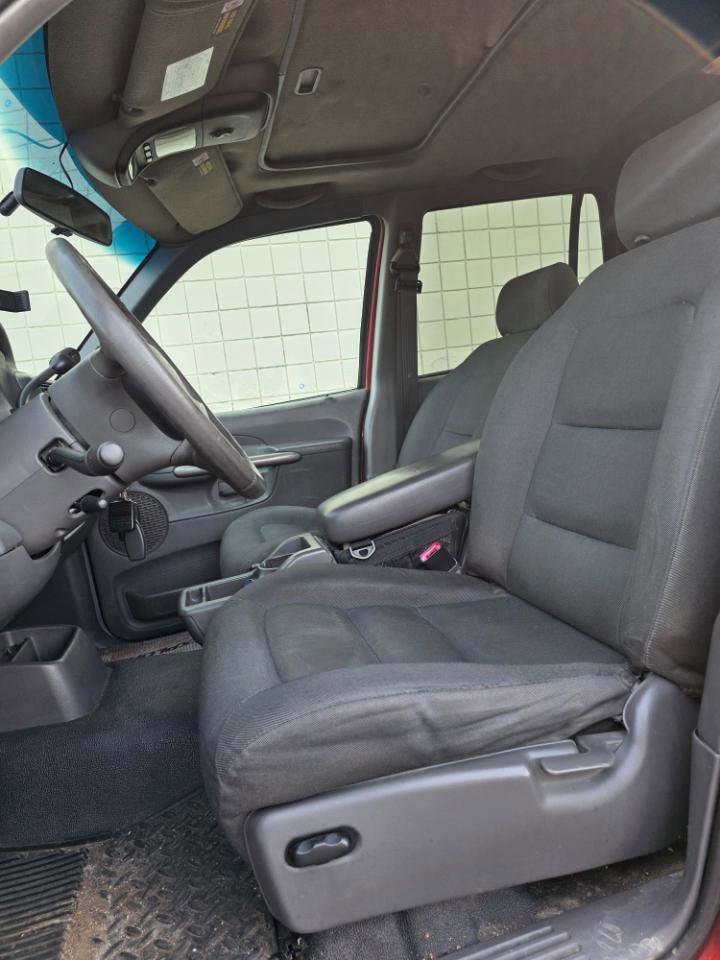Used 2001 Ford Explorer Sport Trac 4x4 image 9