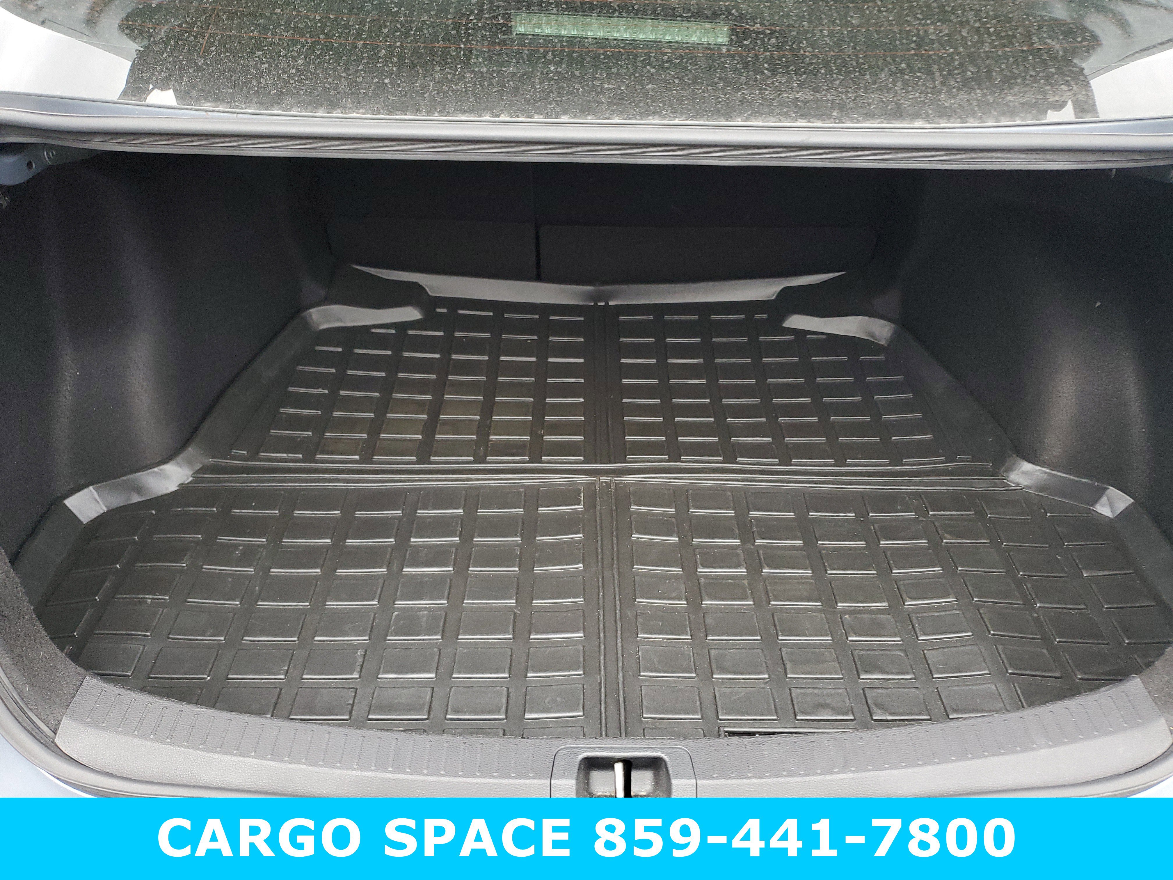 Used 2024 Toyota Corolla LE image 10