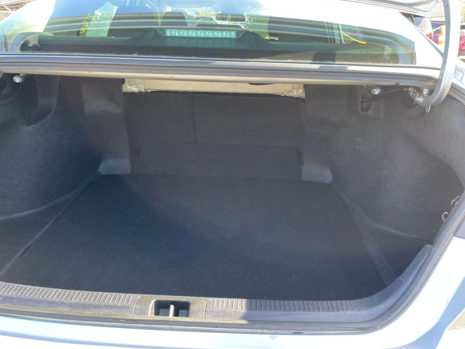 Used 2025 Toyota Camry LE image 30