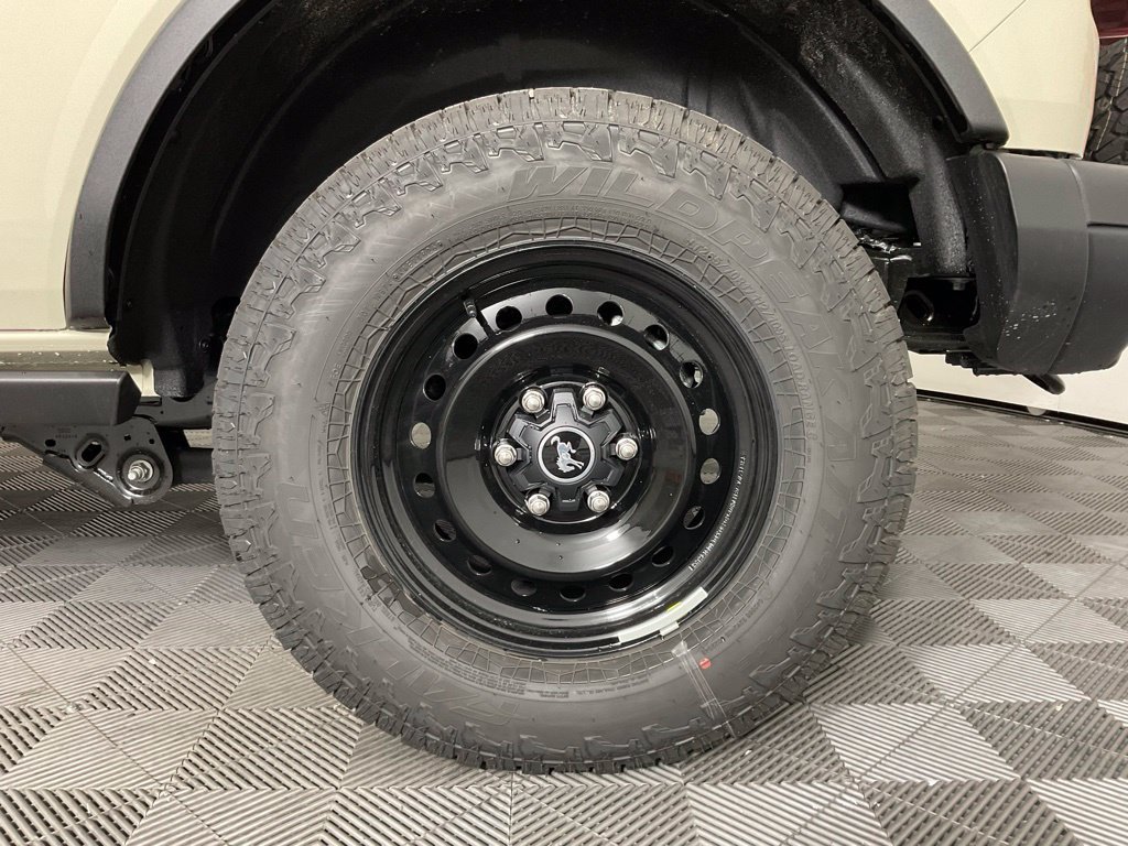 New 2026 Ford Bronco Big Bend w/ Black Diamond Package AWD/4WD image 10