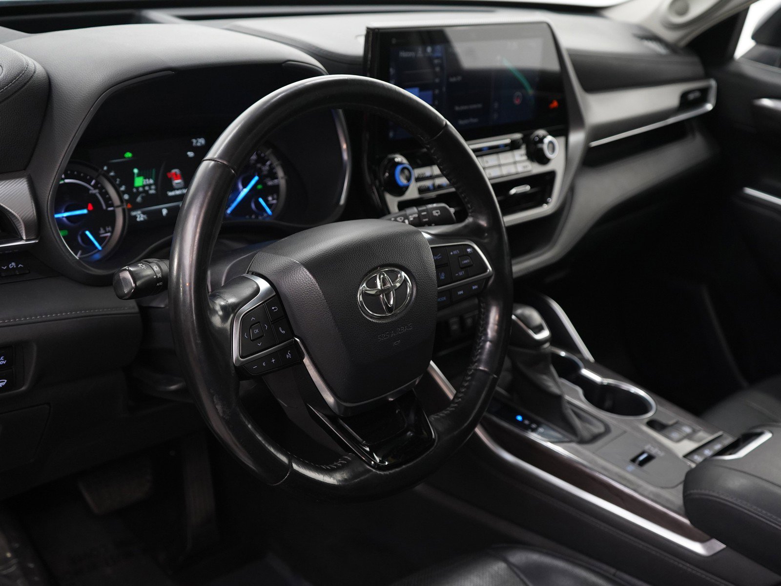 Used 2020 Toyota Highlander Platinum image 23
