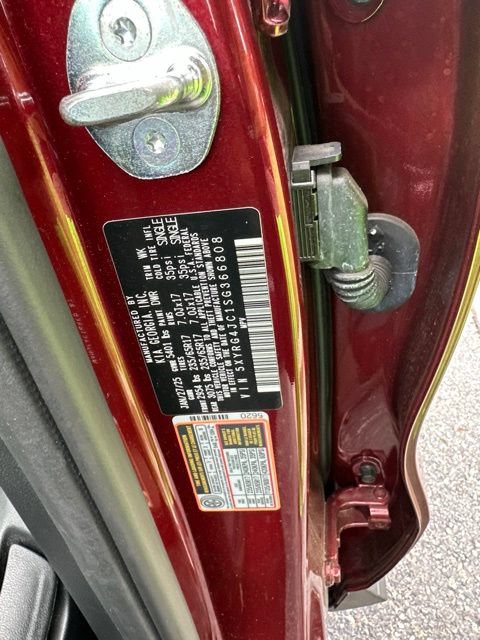 Certified 2025 Kia Sorento LX FWD image 42