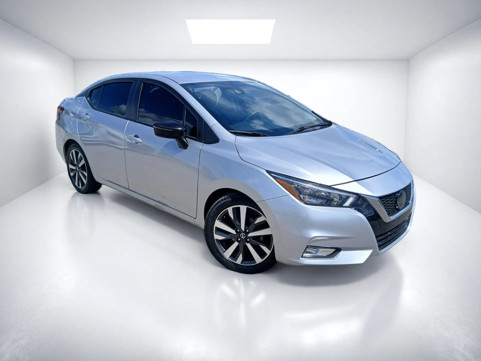 Used 2020 Nissan Versa SR w/ Convenience Package