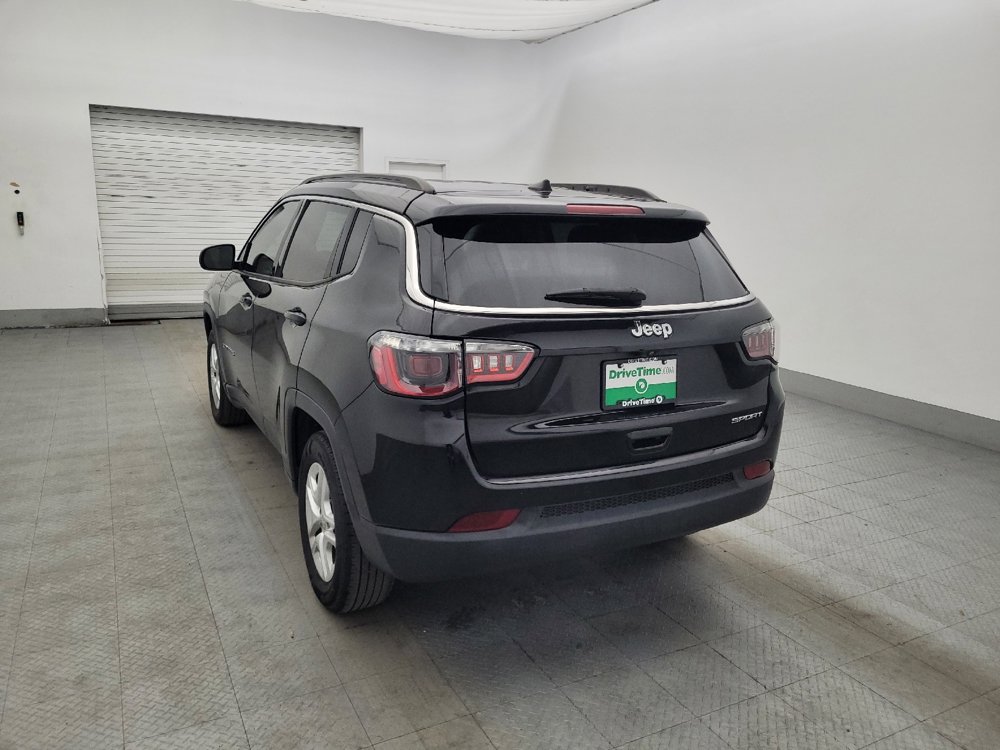 Used 2019 Jeep Compass Sport w/ Tech Group FWD image 6