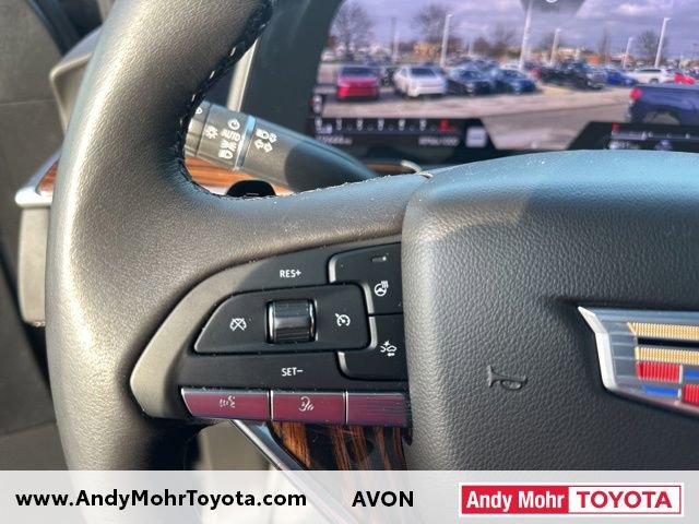 Used 2023 Cadillac Escalade Premium Luxury image 18