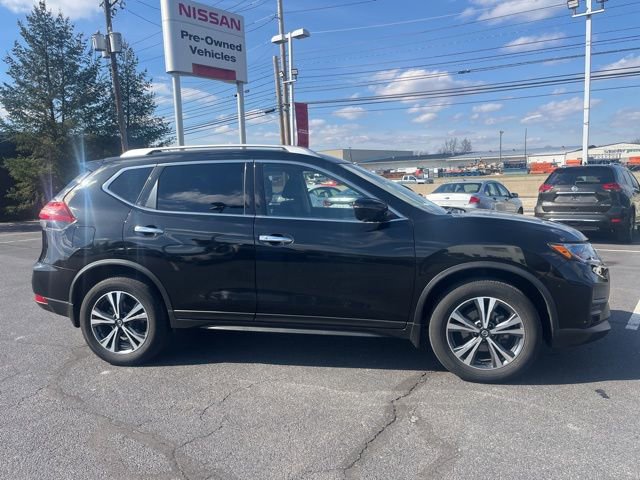 Certified 2019 Nissan Rogue SV w/ Premium Package image 7