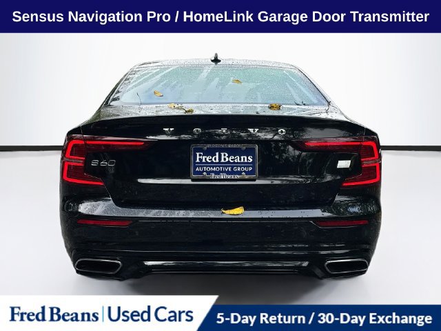 Used 2022 Volvo S60 T8 R-Design Expression w/ Premium Package AWD/4WD image 8