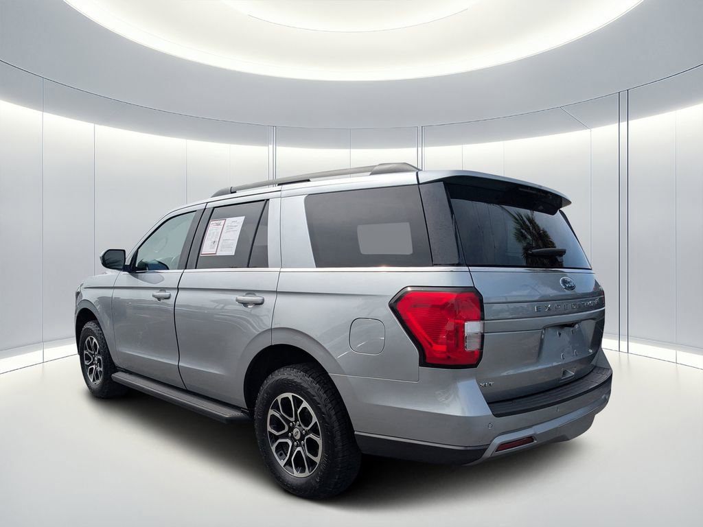 Used 2024 Ford Expedition XLT AWD/4WD image 6