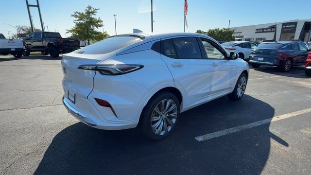New 2026 Buick Envista Sport Touring FWD image 8