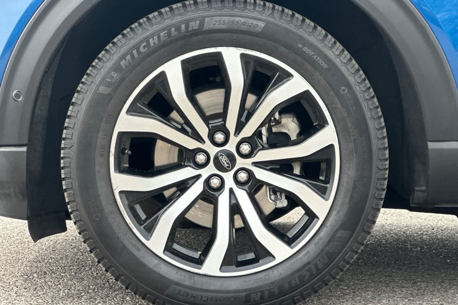 Used 2020 Ford Explorer ST w/ Premium Technology Package AWD/4WD image 28