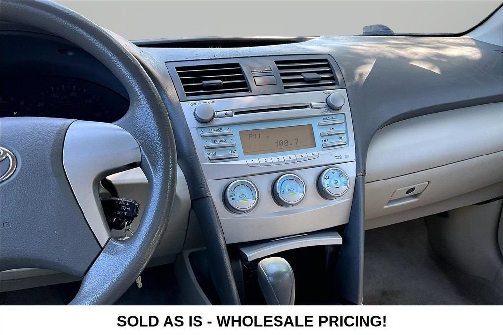 Used 2008 Toyota Camry LE FWD image 9