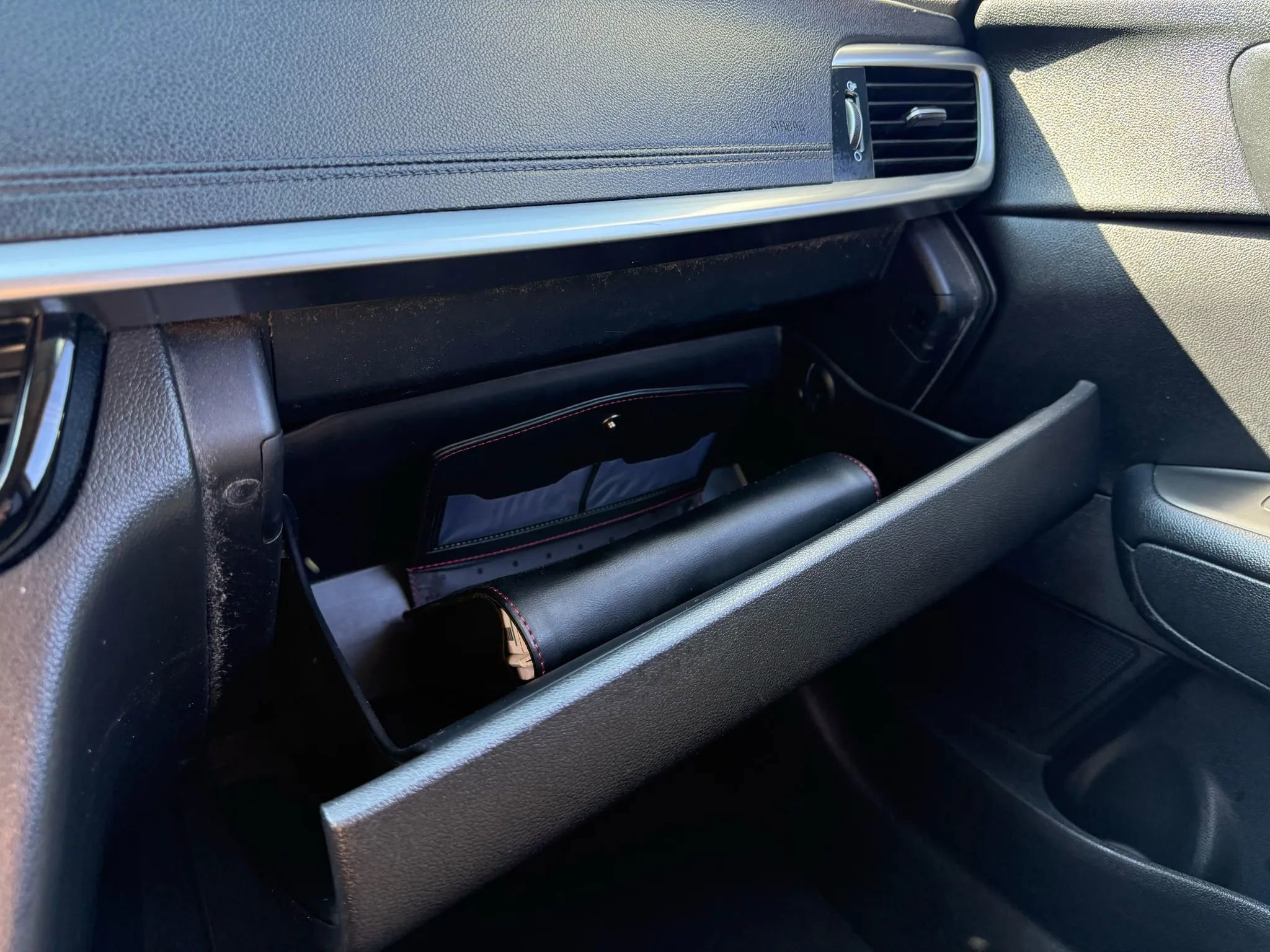 Used 2020 Kia Optima LX image 27