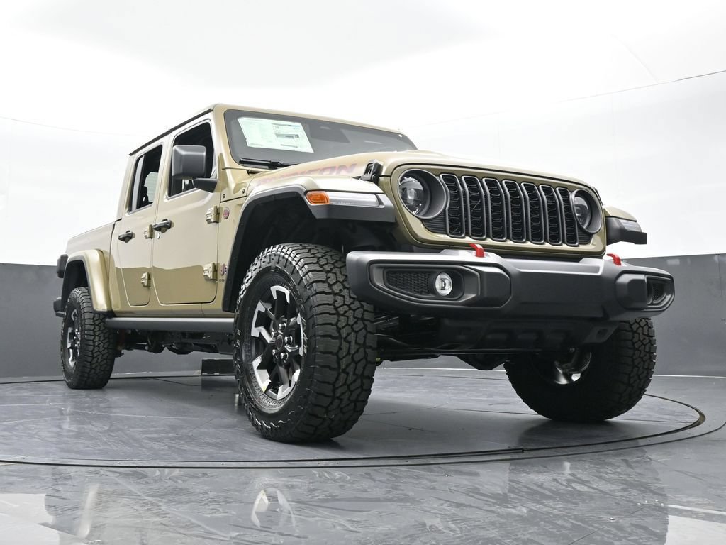 New 2026 Jeep Gladiator Rubicon w/ Steel Power Dome Hood Package AWD/4WD image 59
