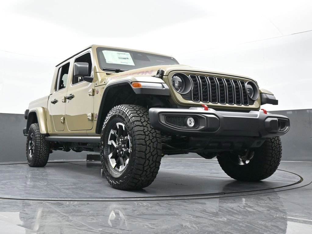New 2026 Jeep Gladiator Rubicon w/ Steel Power Dome Hood Package AWD/4WD image 59