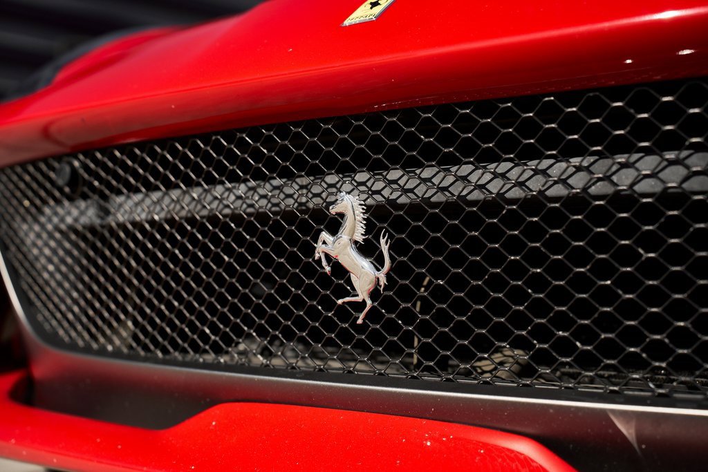 Used 2018 Ferrari 812 Superfast image 7