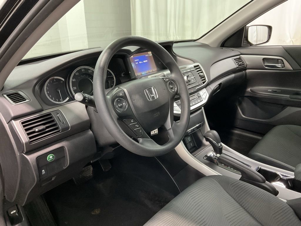 Used 2015 Honda Accord LX image 18