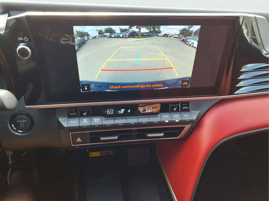 Used 2025 Toyota Camry XSE FWD image 16