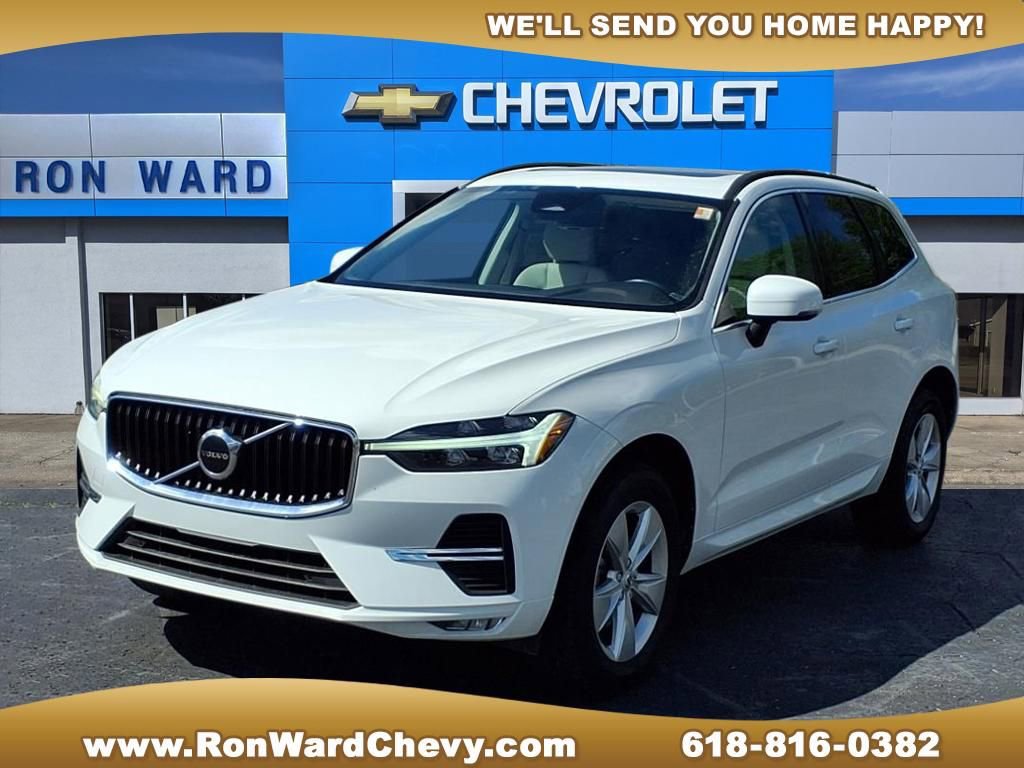 Used 2022 Volvo XC60 B5 Momentum