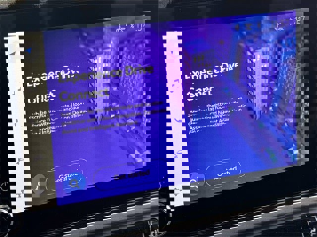 Used 2025 Toyota Camry SE image 19