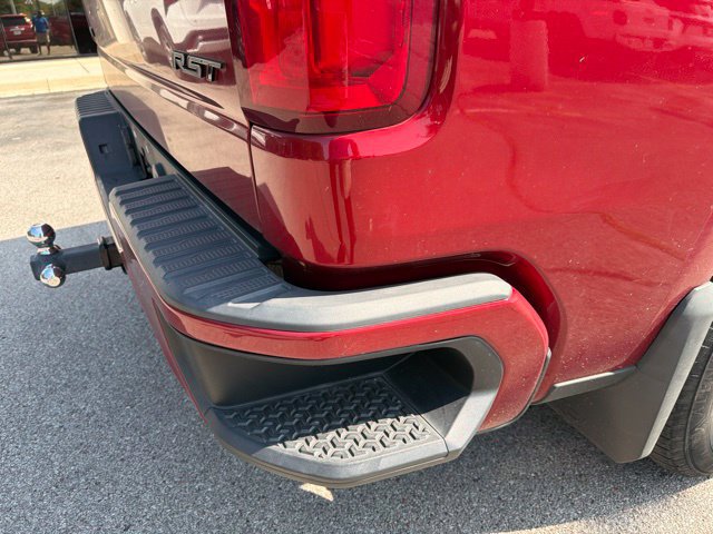 Used 2022 Chevrolet Silverado 1500 RST w/ LPO, Blackout Package AWD/4WD image 16