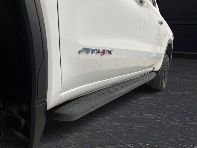 Used 2022 GMC Sierra 1500 AT4X image 42