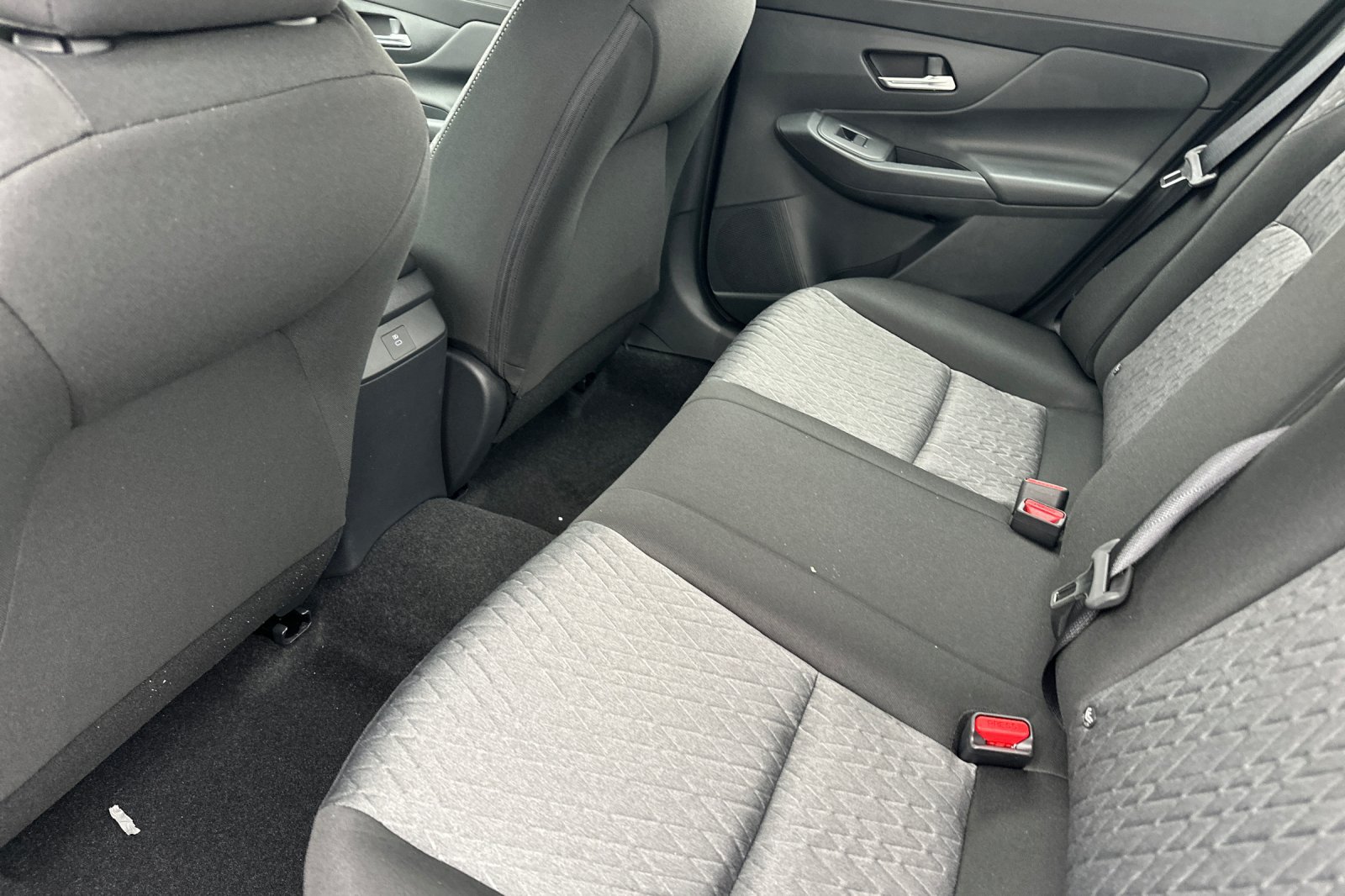 New 2026 Nissan Sentra SV w/ SV Convenience Package FWD image 12