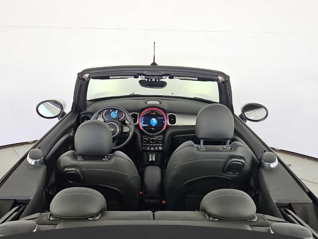 Certified 2024 MINI Cooper S FWD image 11