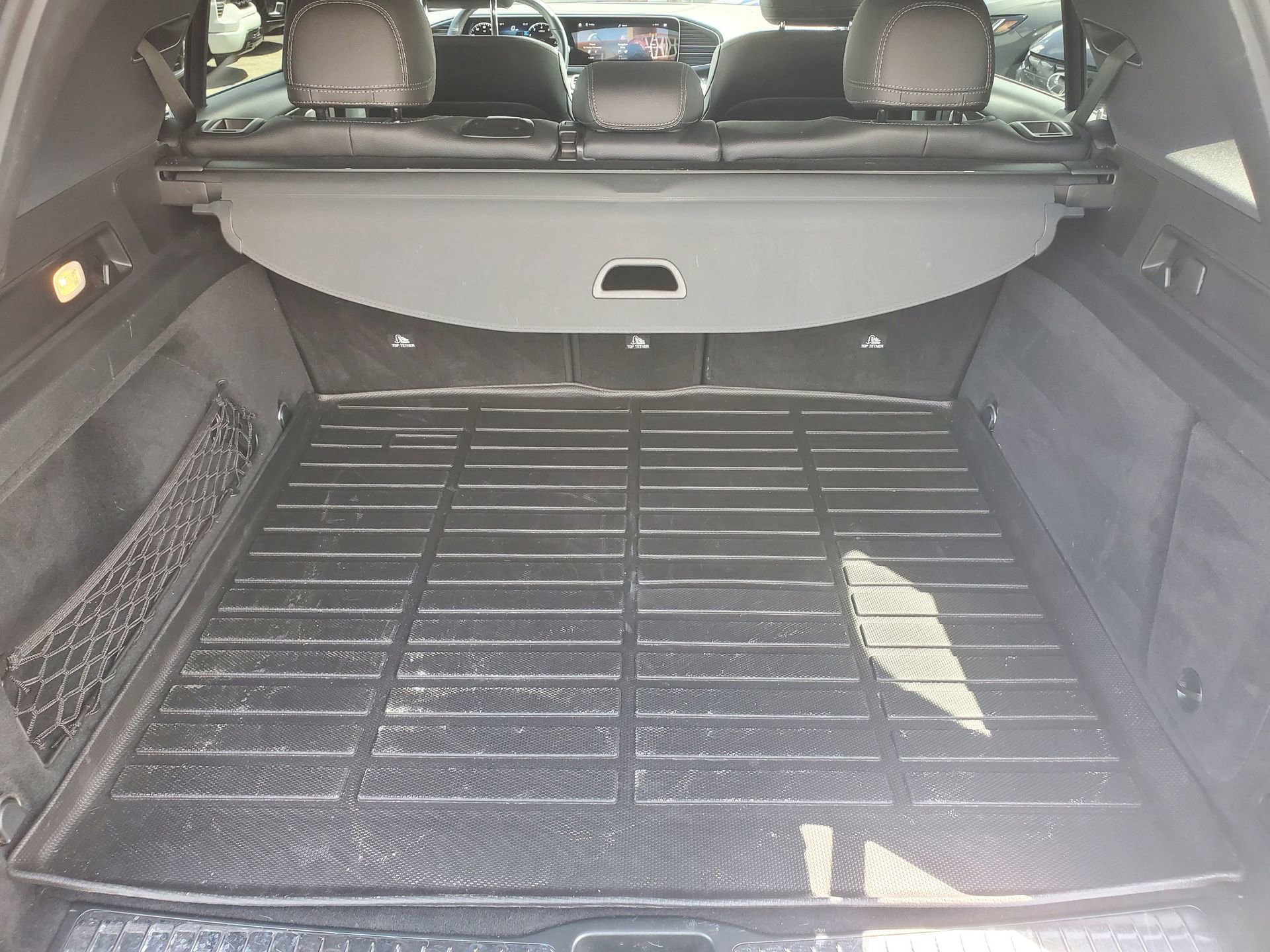 Used 2022 Mercedes-Benz GLE 350 w/ Premium Package image 8