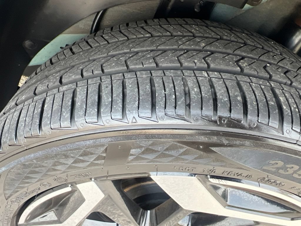 Certified 2024 Kia Seltos SX w/ SX Sunroof Package AWD/4WD image 47