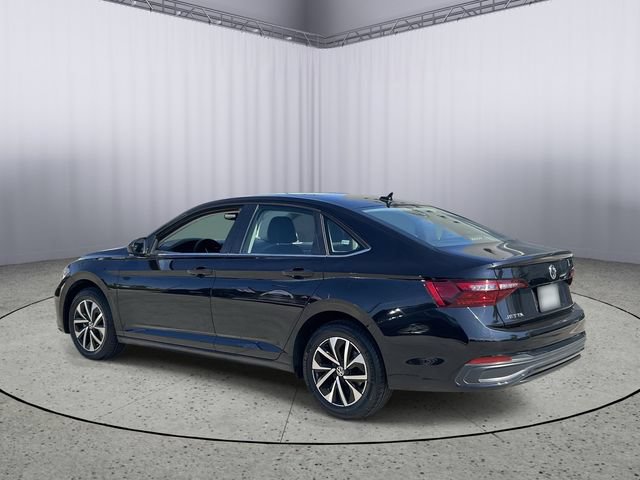 Used 2024 Volkswagen Jetta S FWD image 7