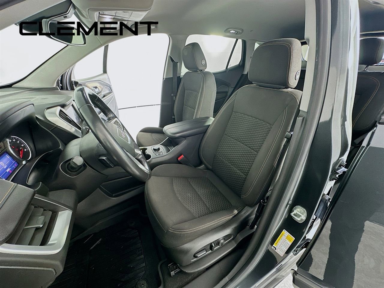 Used 2021 GMC Terrain SLE w/ Driver Convenience Package AWD/4WD image 29