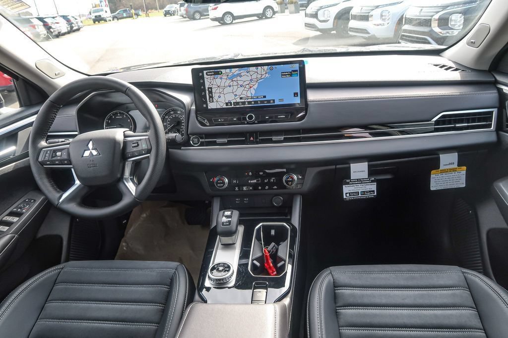 New 2026 Mitsubishi Outlander SE AWD/4WD image 16