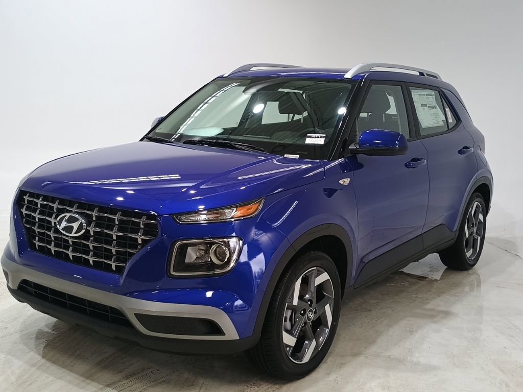 New 2026 Hyundai Venue SEL FWD image 3