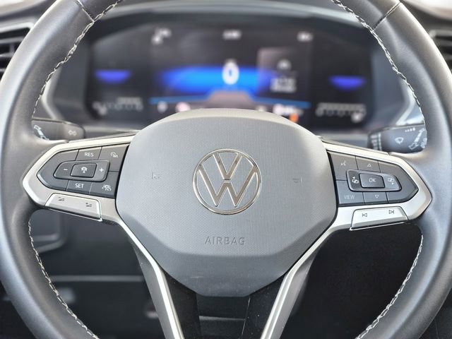 Used 2024 Volkswagen Tiguan S image 16