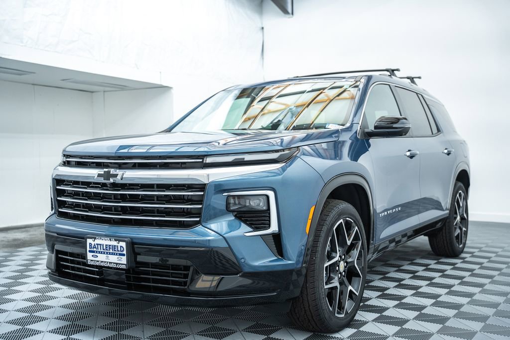New 2026 Chevrolet Traverse High Country image 3