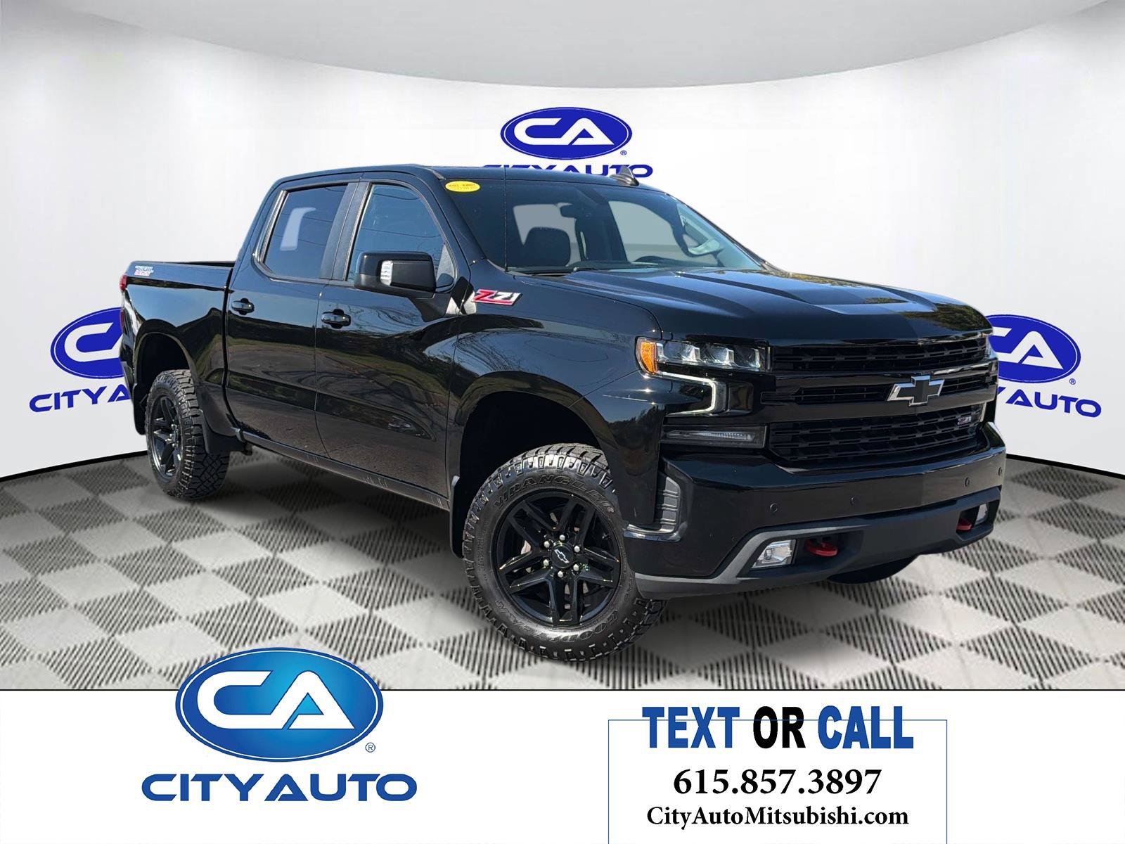 Used 2021 Chevrolet Silverado 1500 LT Trail Boss w/ LT Trail Boss Premium Package AWD/4WD image 1
