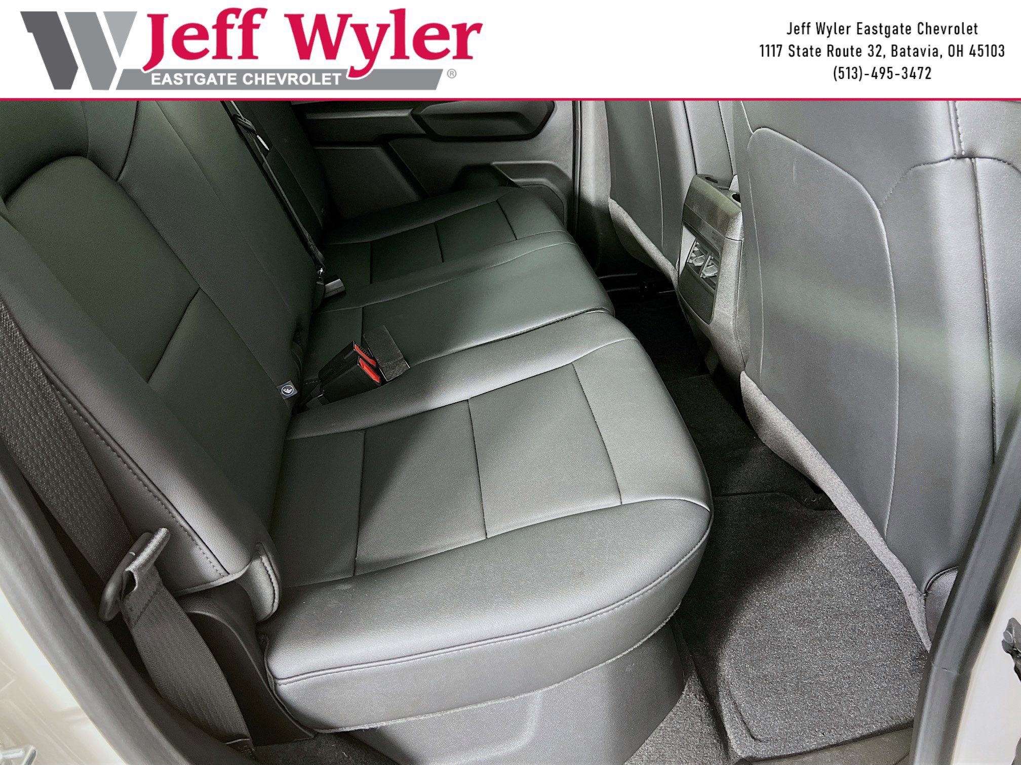 New 2026 Chevrolet Colorado Trail Boss w/ Off-Road Front Bumper Package image 24